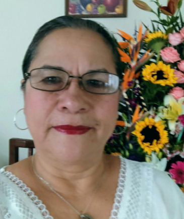 <em>Susana T.</em>
